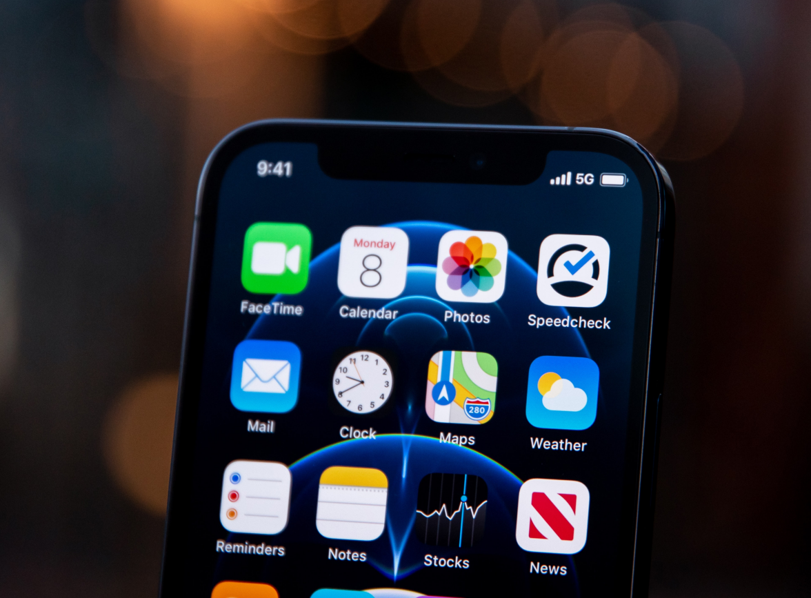 江岸苹果手机维修分享为什么 iPhone 12 在冬季会自动关机 